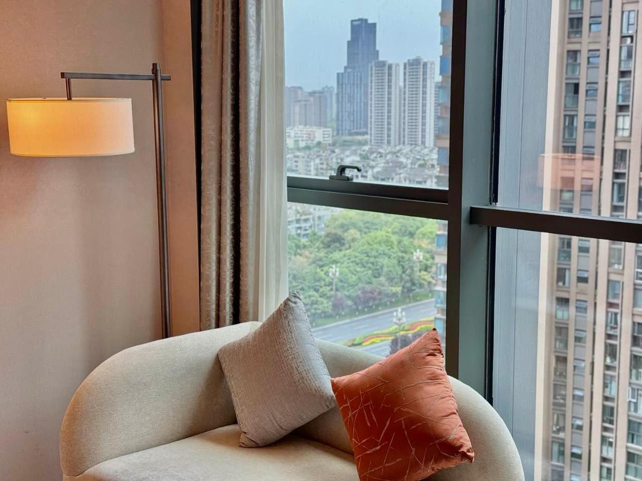 Projoy Hotel Tianfu Chengdu Bagian luar foto